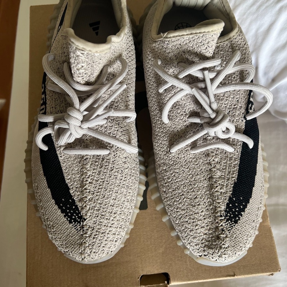 Yeezy slate 350 worn once